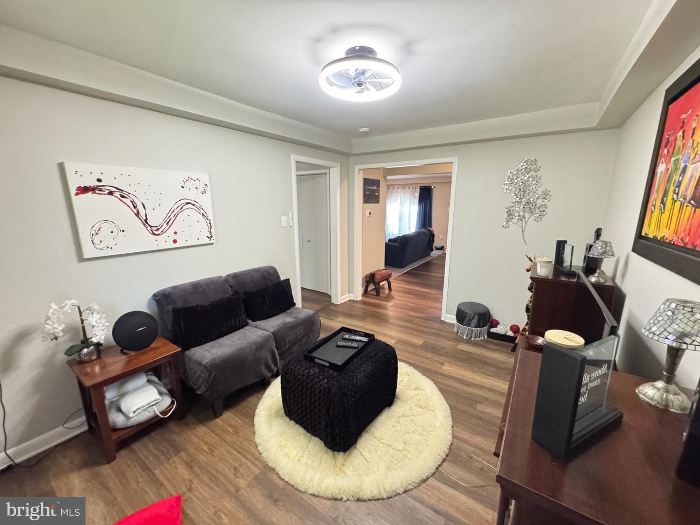 7153 Boxwood Court photo 9