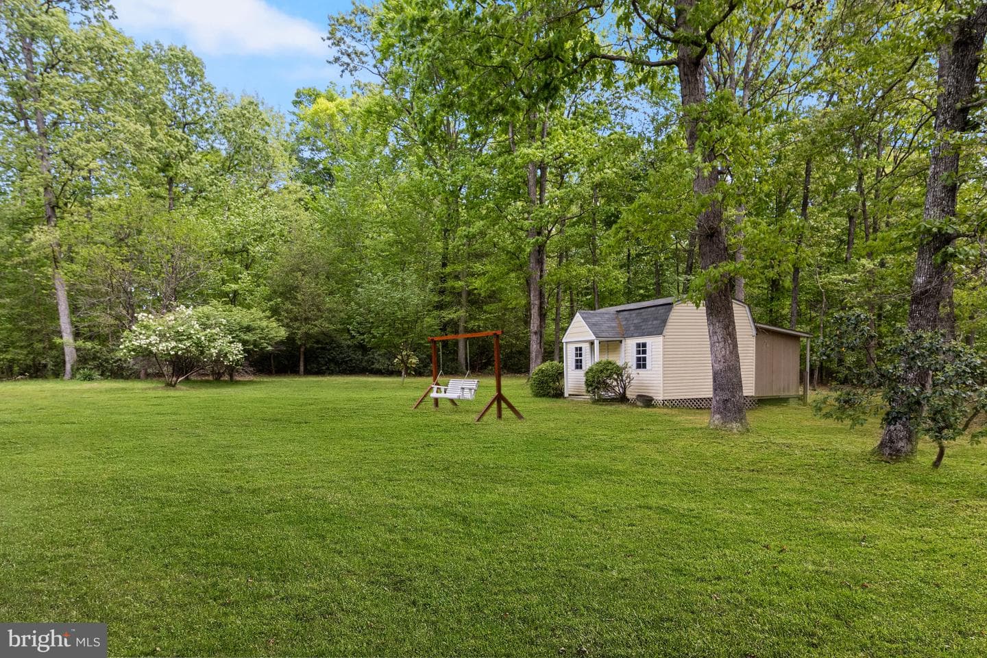 8875 Locust Grove Drive photo 25