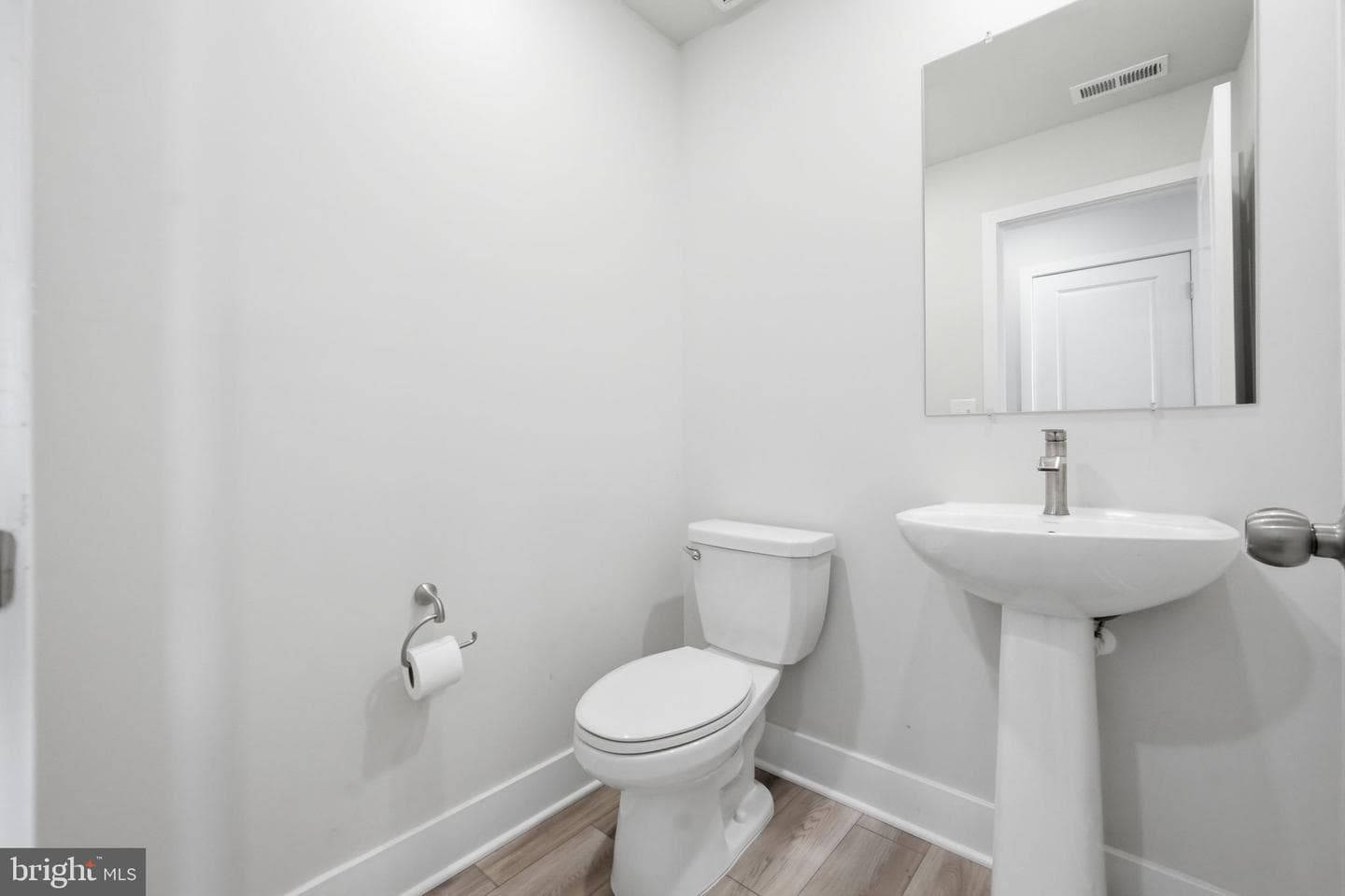 10915 Drummond Place photo 19