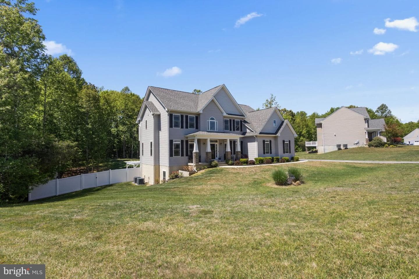 12371 Belle Place photo 2