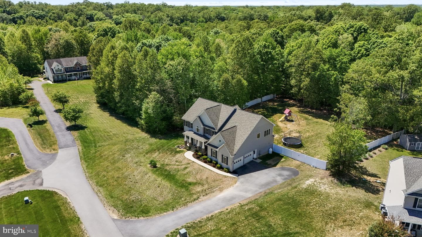 12371 Belle Place photo 3