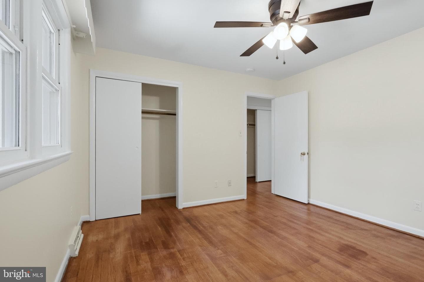 106 Charles Place photo 18