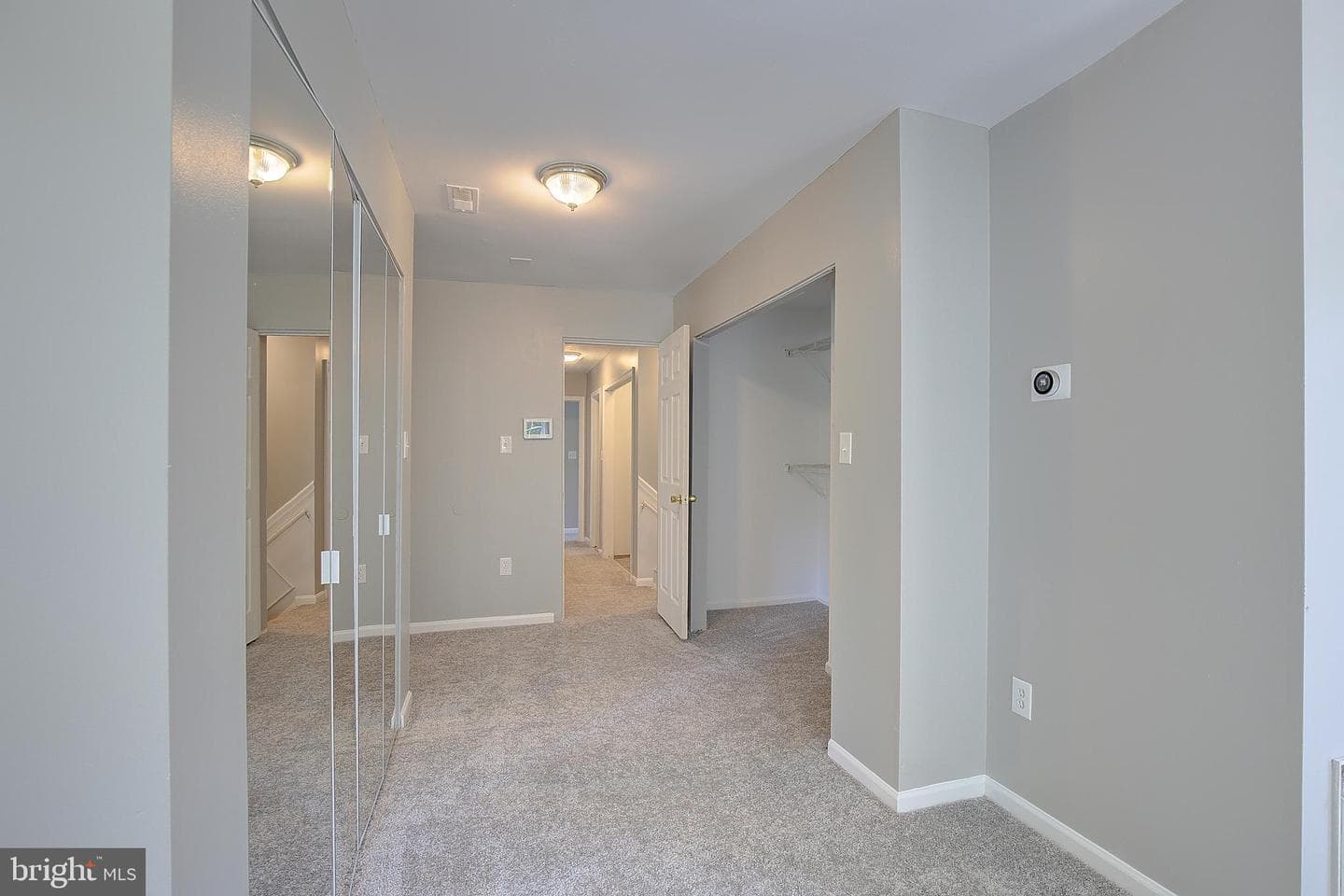 104 Mattingly Avenue photo 13