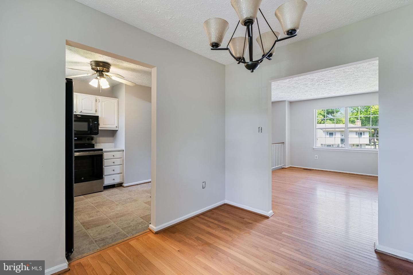 2307 Valley Oak Court photo 9