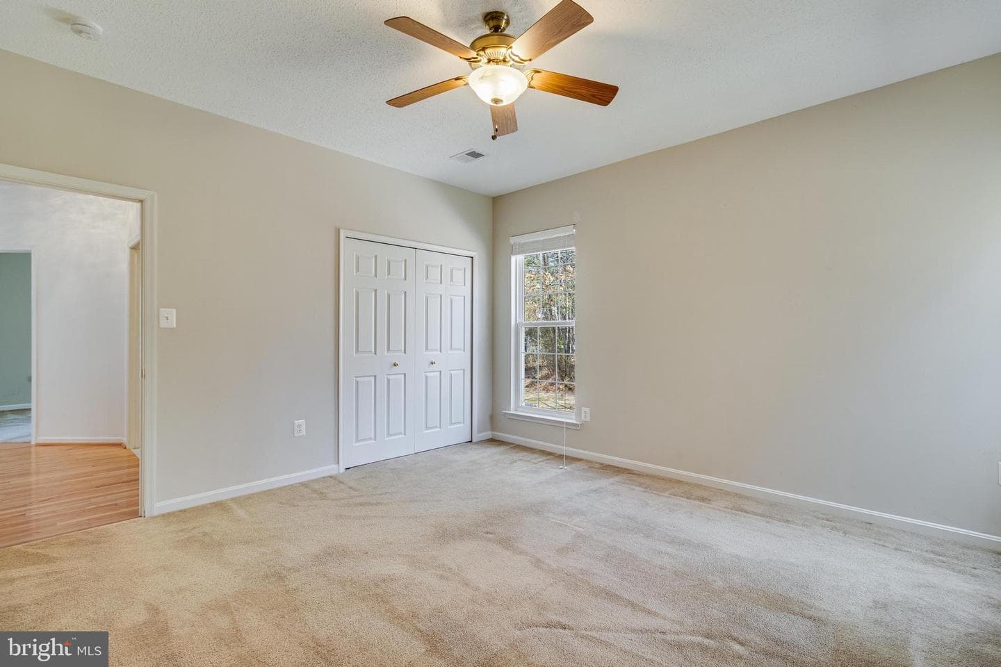 14850 King Charles Dr photo 14