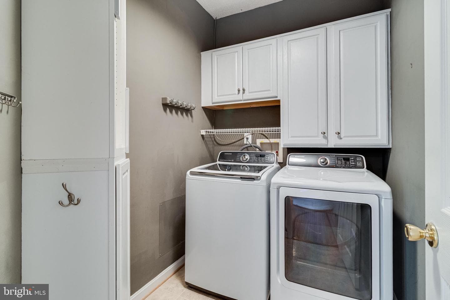 14850 King Charles Dr photo 26