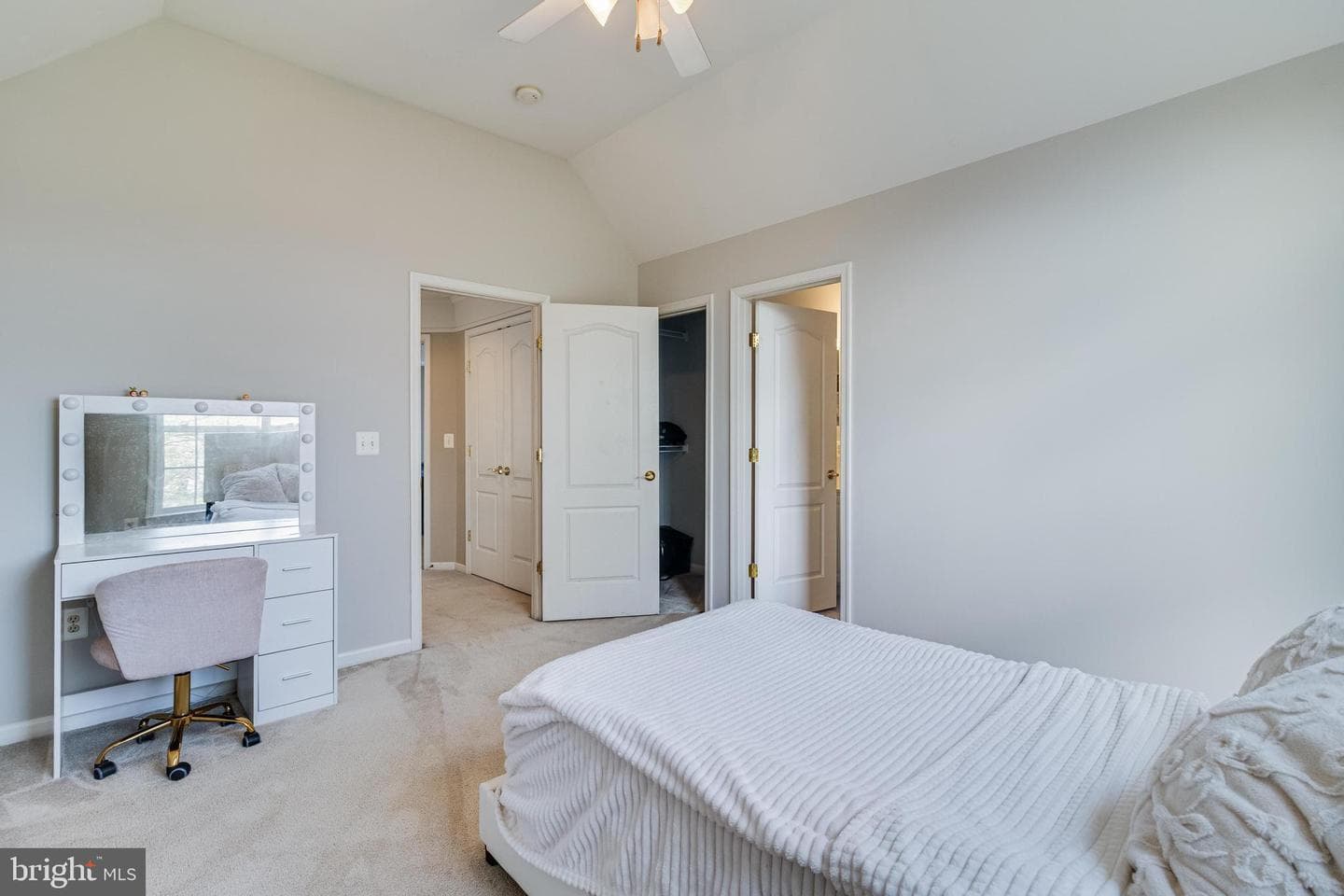 8800 Hill Spring Drive photo 47