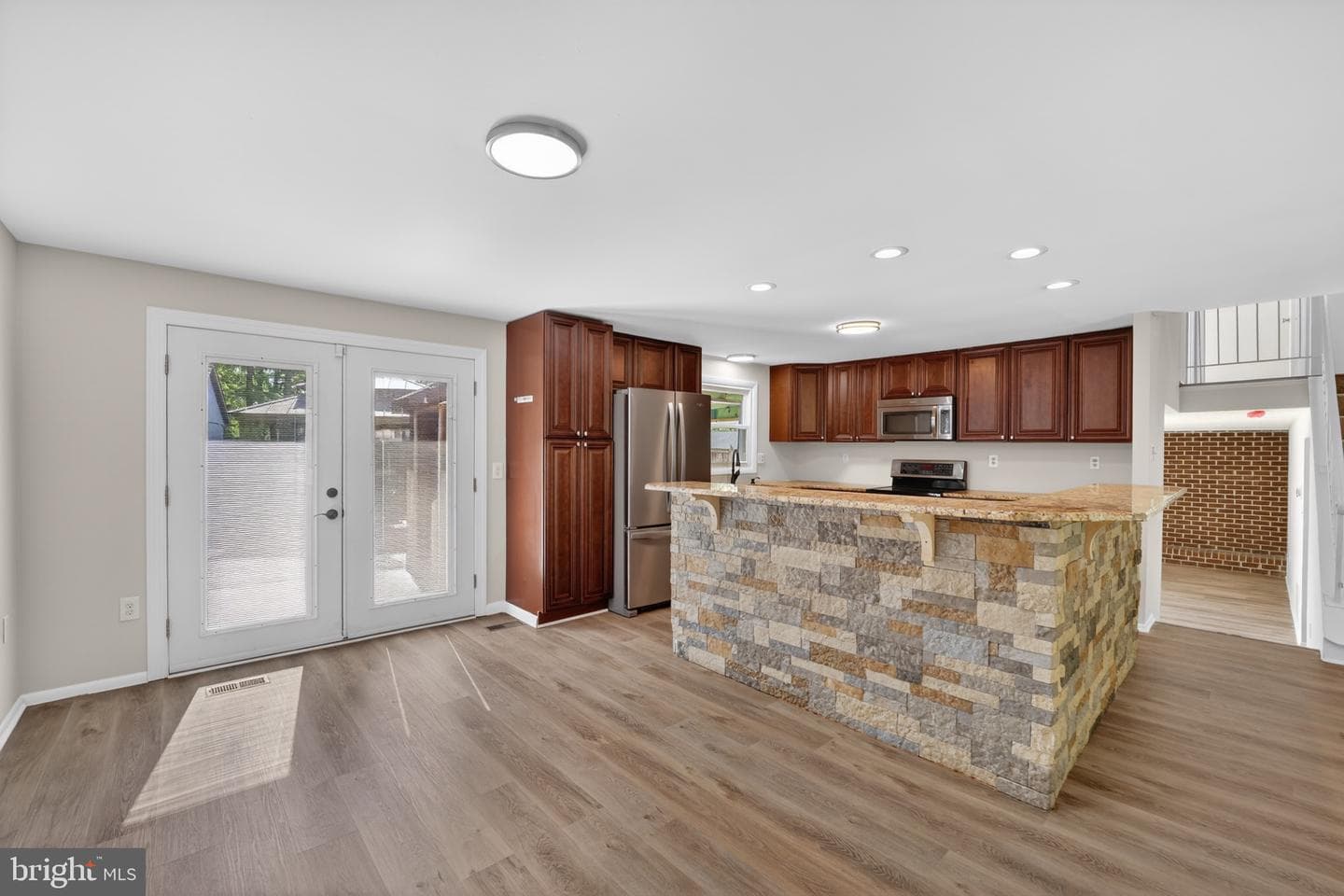 2434 Pinefield Road photo 10