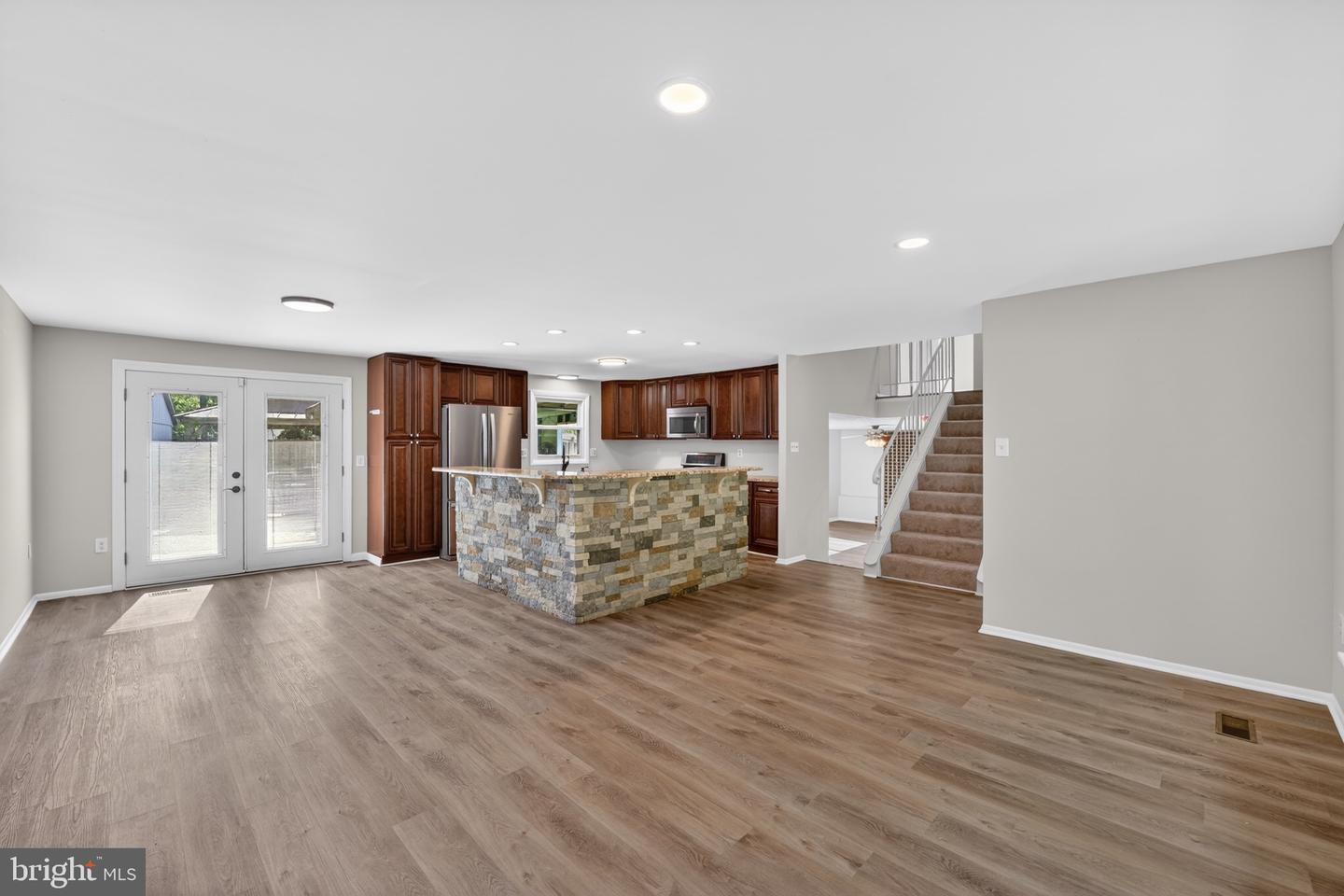 2434 Pinefield Road photo 15