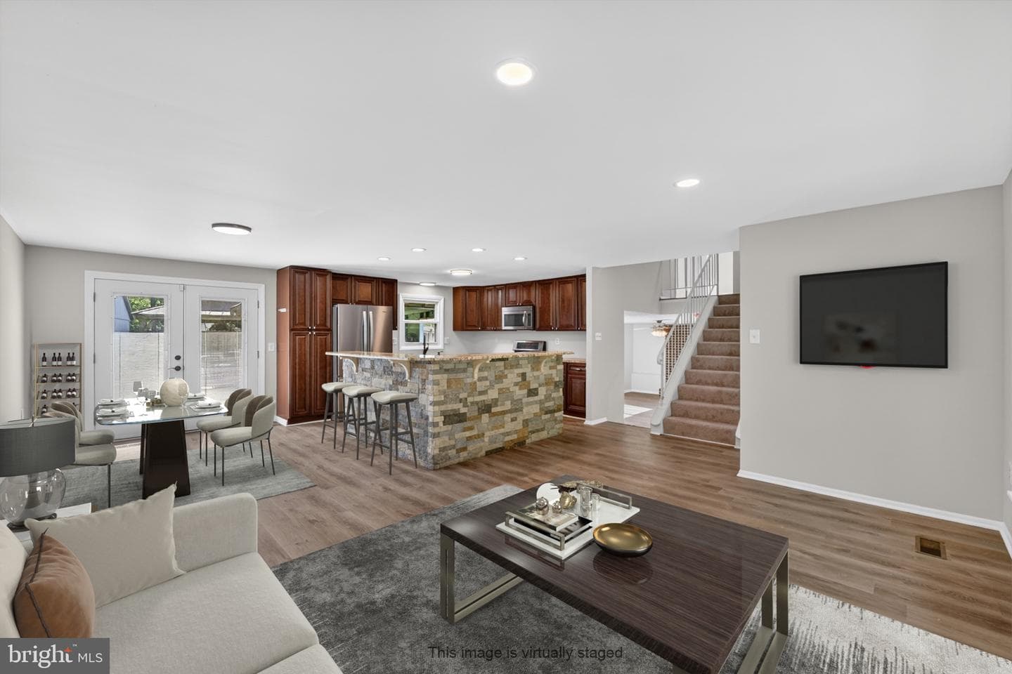 2434 Pinefield Road photo 5
