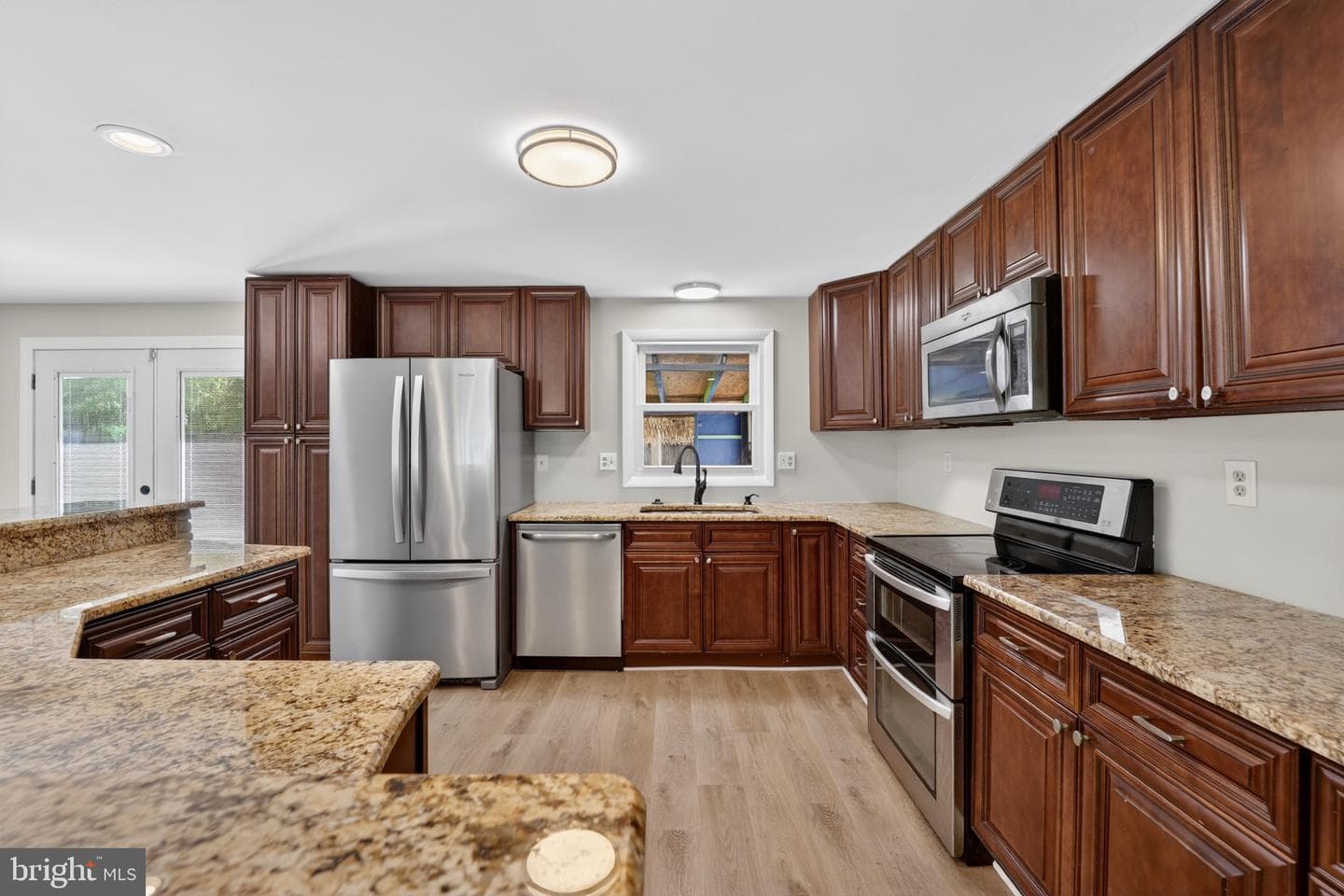2434 Pinefield Road photo 6