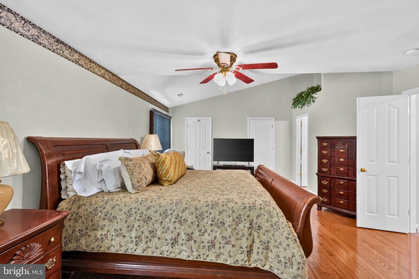 10166 Hubbard Court photo 19