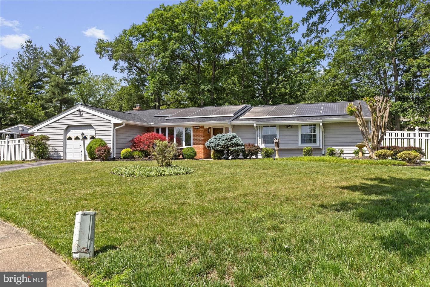 5516 Jeffrey Circle photo 3