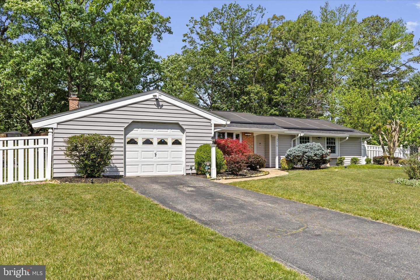 5516 Jeffrey Circle photo 4