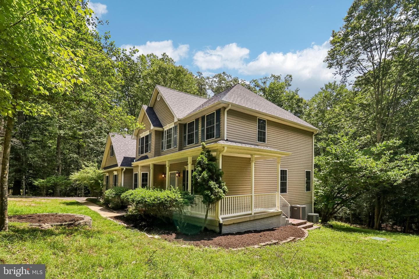 4827 Blueberry Drive photo 3