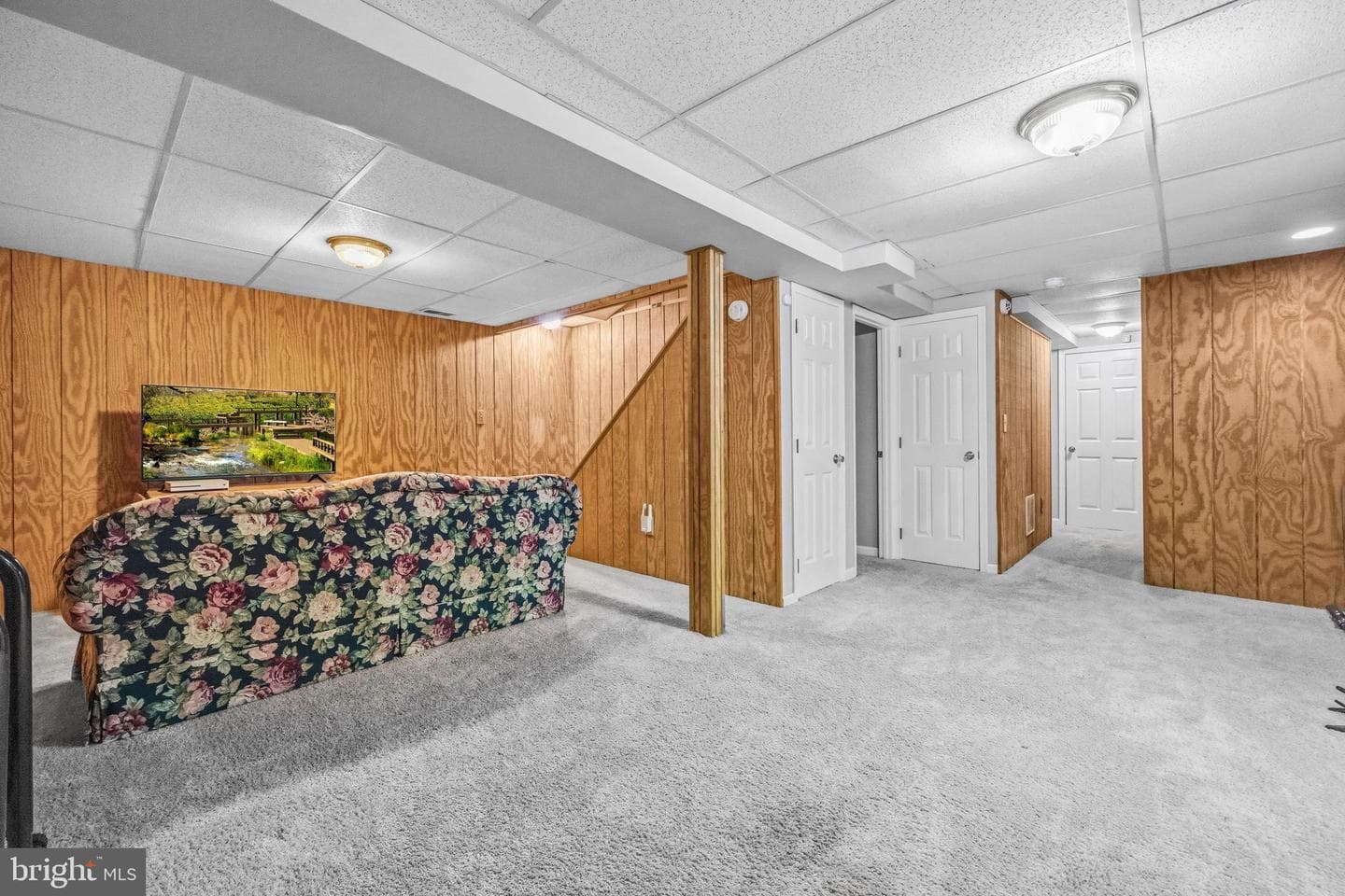 7090 Maxwell Drive photo 46