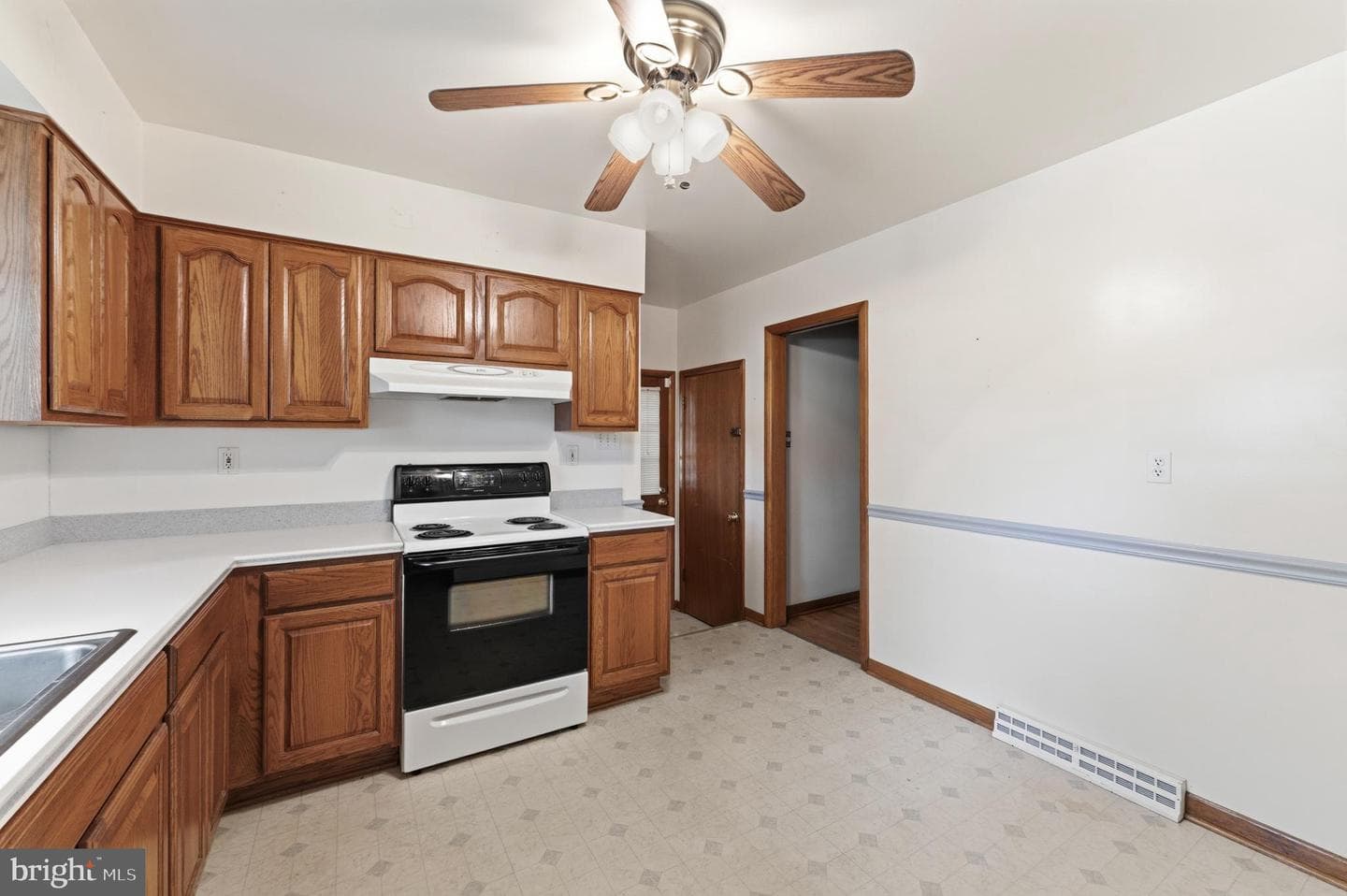 12590 Sub Station Road photo 9