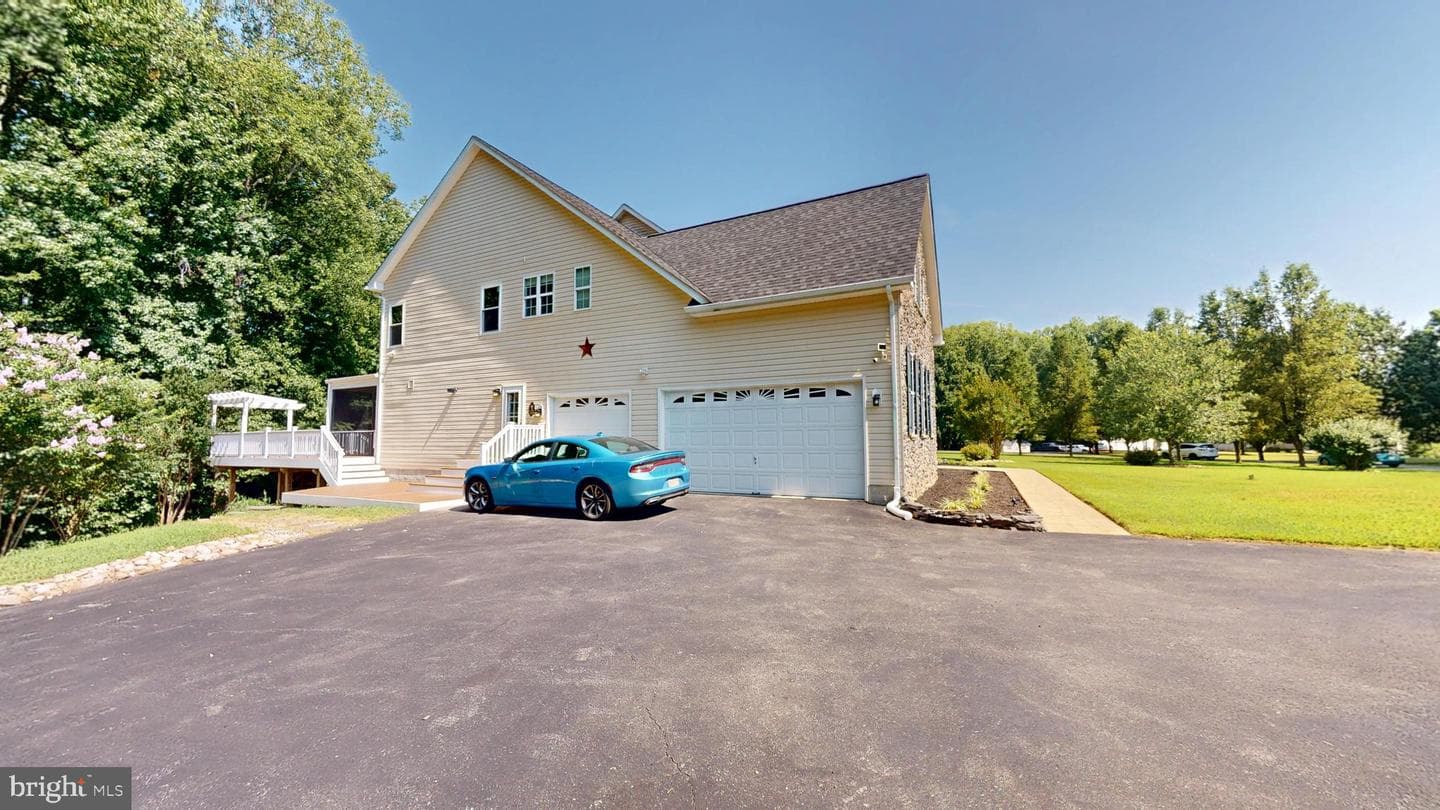8070 Amberleigh Place photo 19