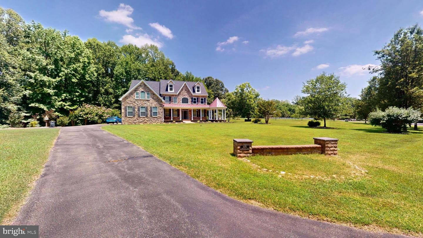 8070 Amberleigh Place photo 24