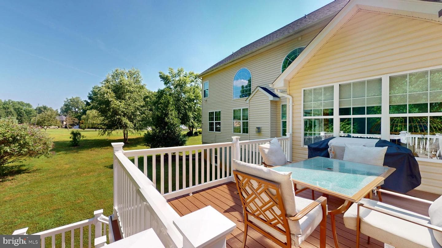 8070 Amberleigh Place photo 41