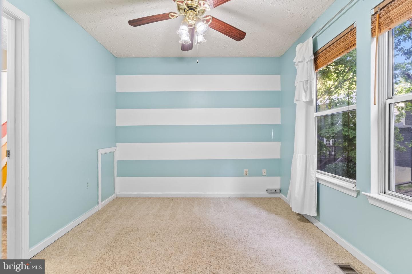 6225 Polar Bear Court photo 25