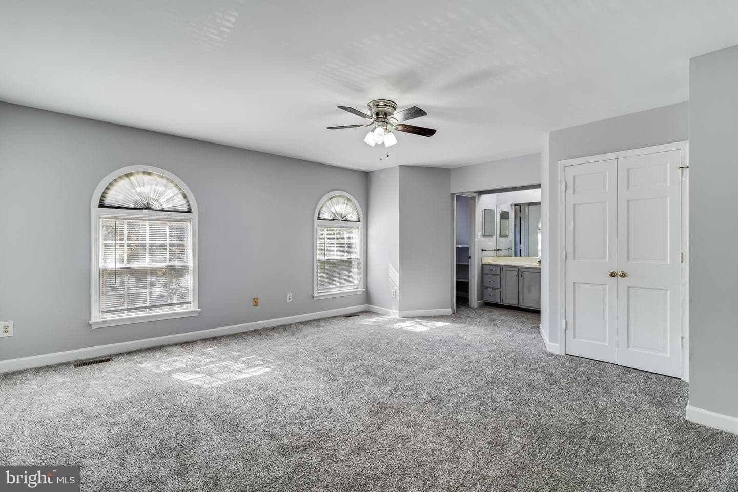 205 Heather Court photo 23