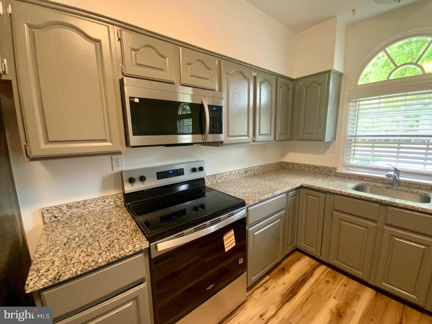 205 Heather Court photo 6