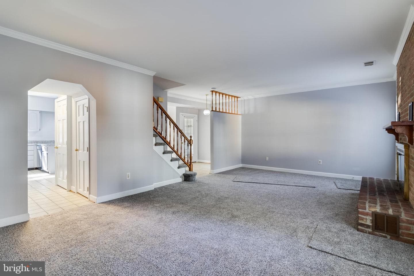 205 Heather Court photo 9