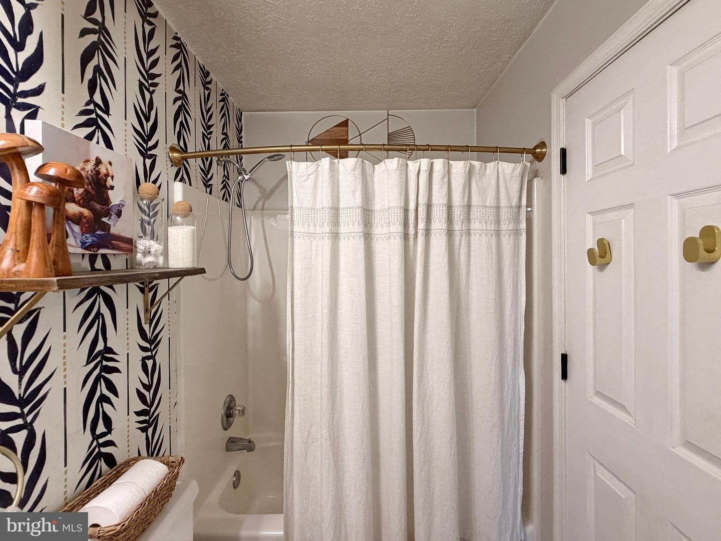 16842 Atkinson Road photo 16