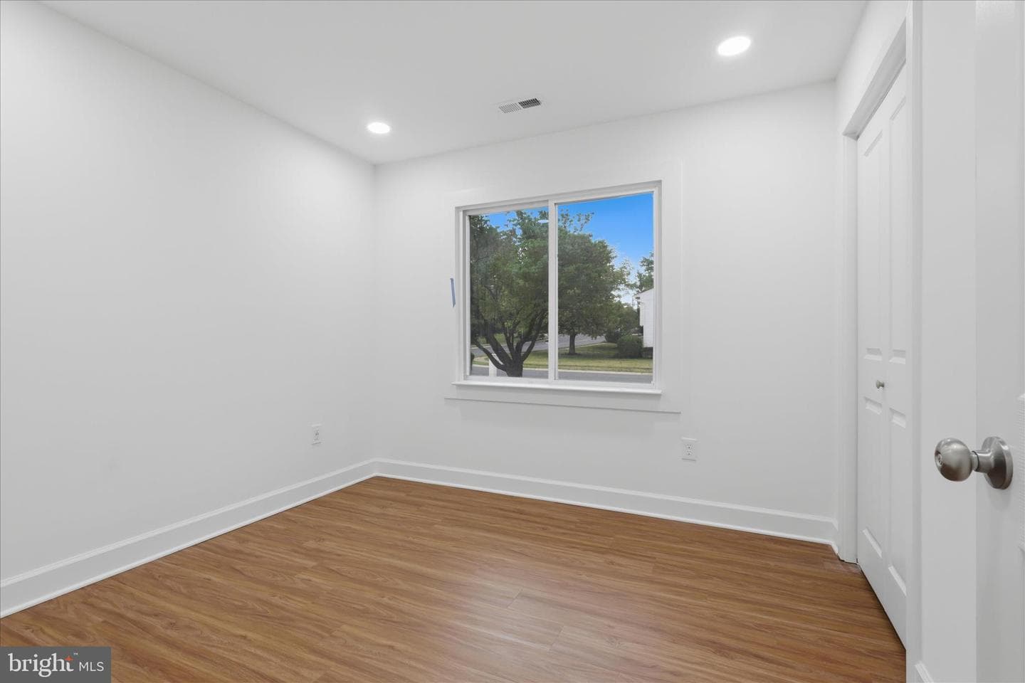 10501 Beechwood Drive photo 30
