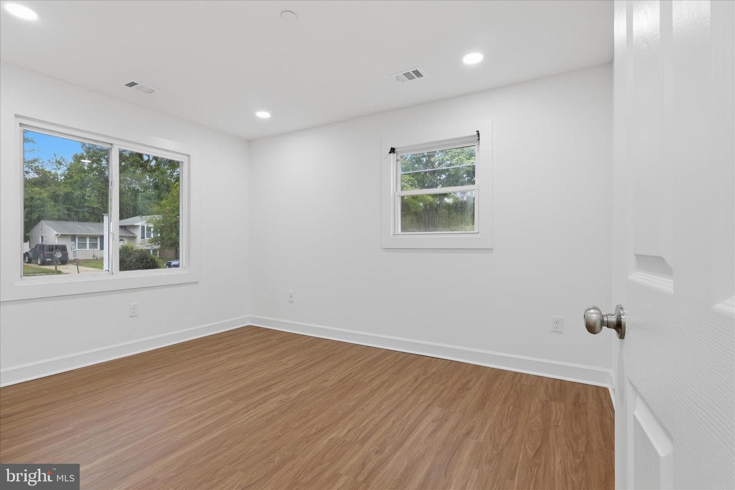 10501 Beechwood Drive photo 36