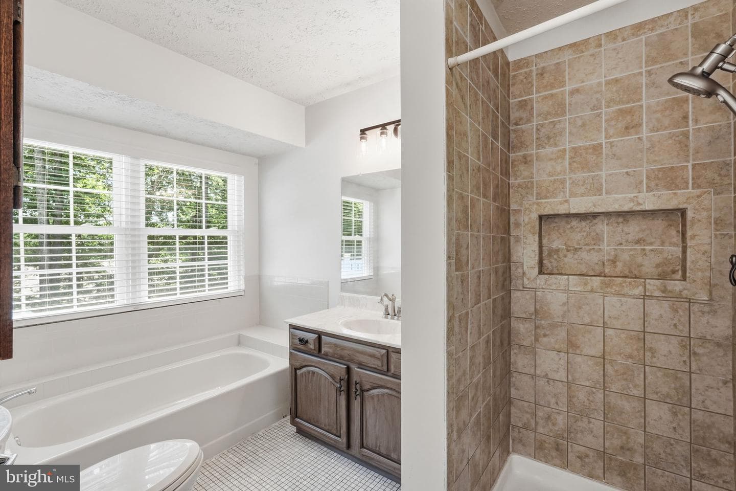 14205 Meadow Creek Lane photo 24