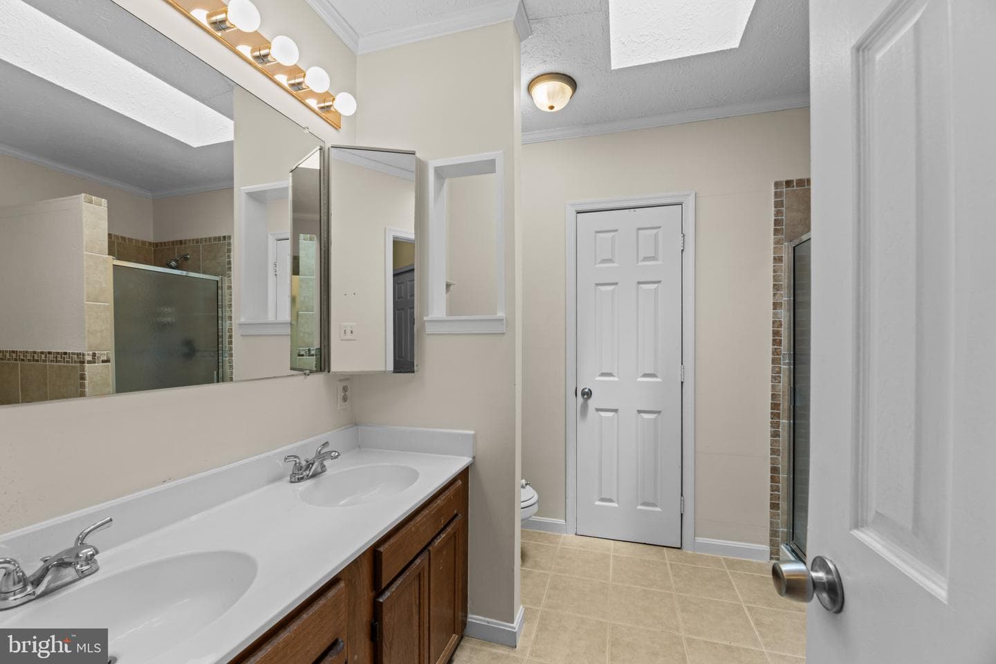 6339 Goral Court photo 16