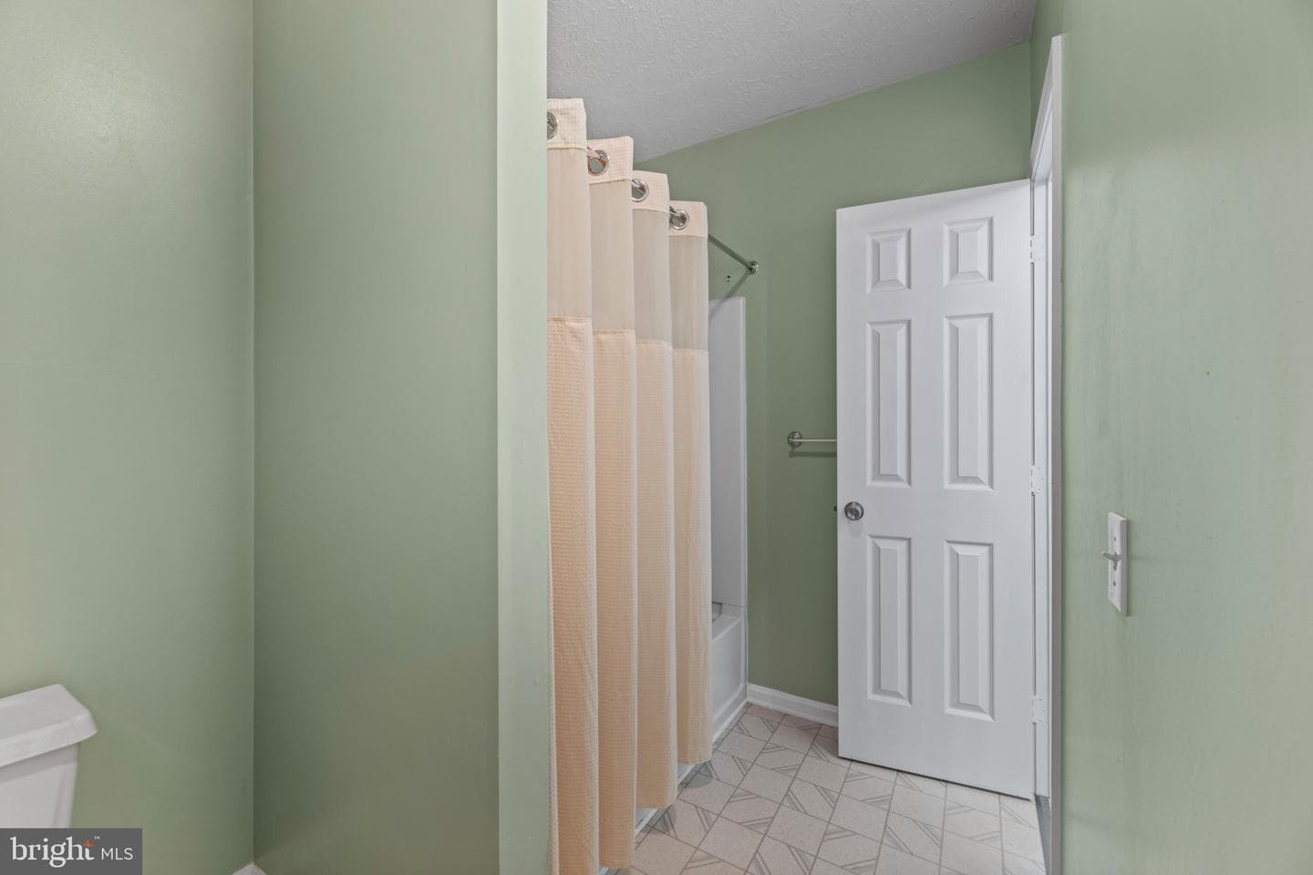 6339 Goral Court photo 23