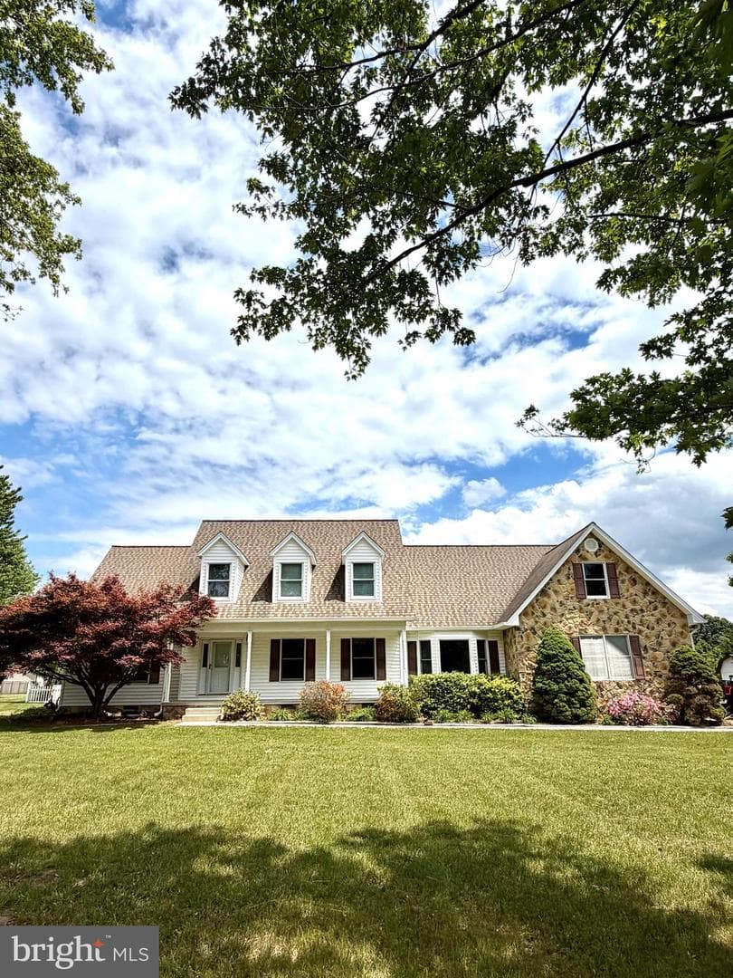 8210 Hudson Drive, La Plata