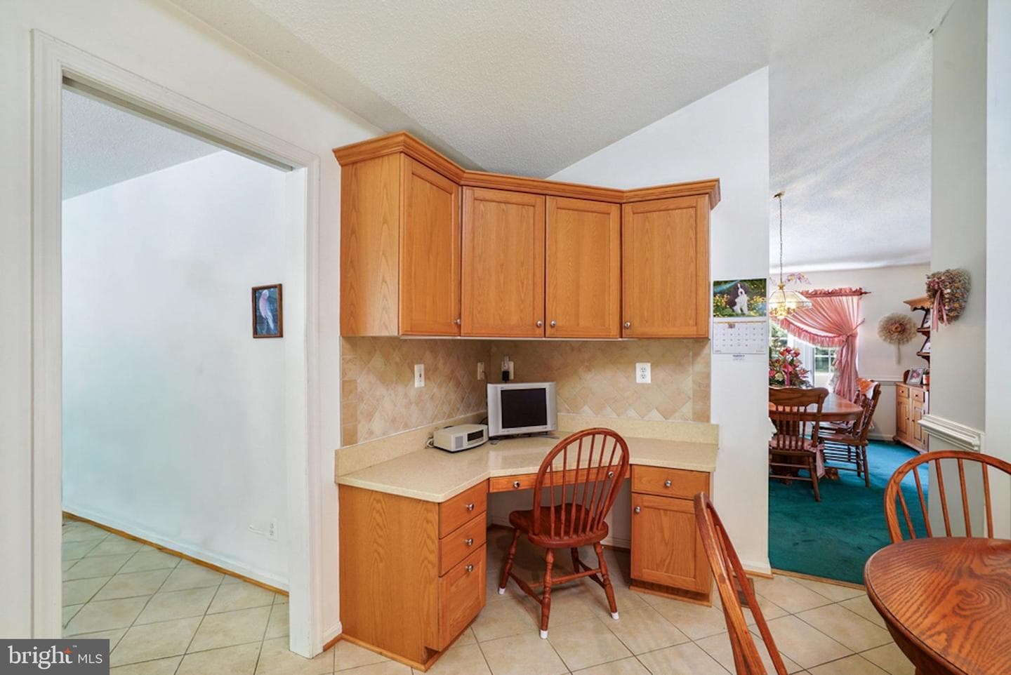 105 Cornwall Court photo 12