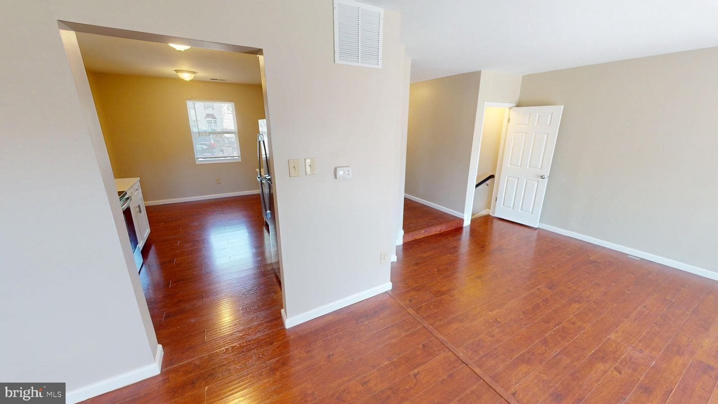 826 Holly Drive photo 17