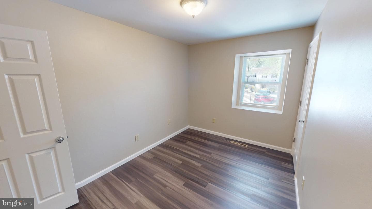 826 Holly Drive photo 29