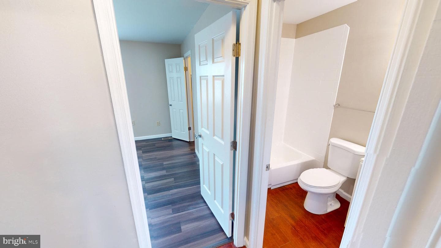 826 Holly Drive photo 43