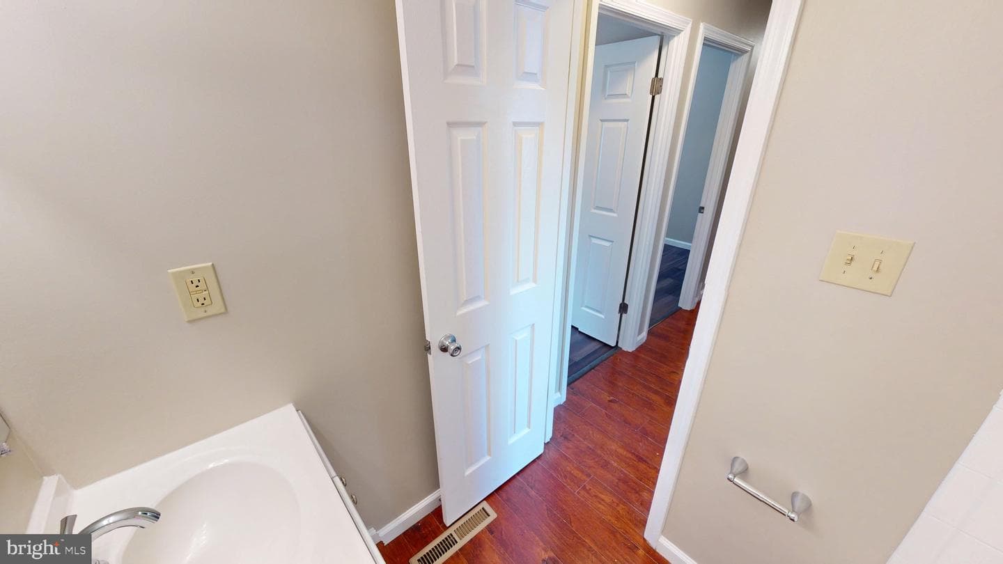826 Holly Drive photo 45