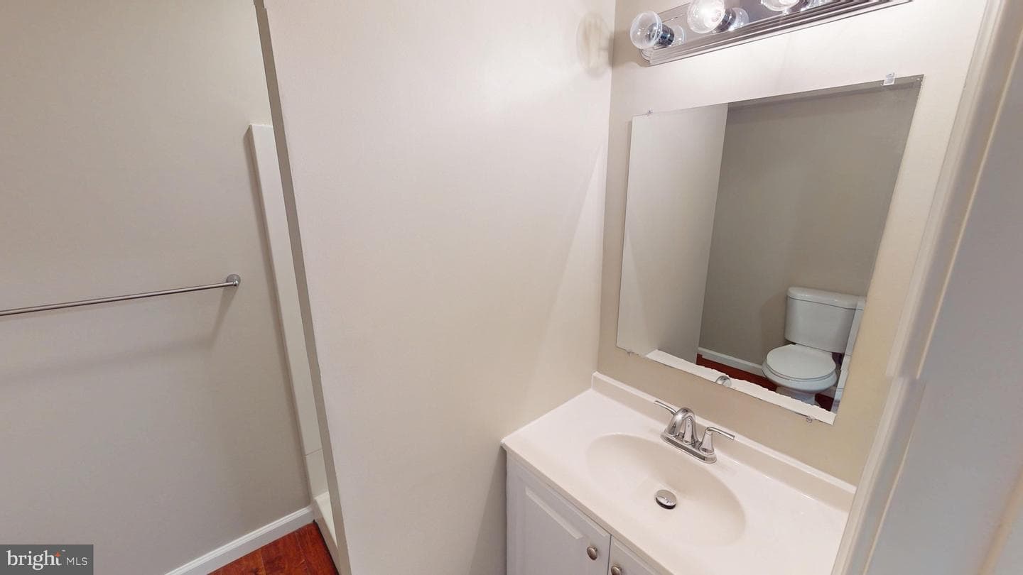 826 Holly Drive photo 55