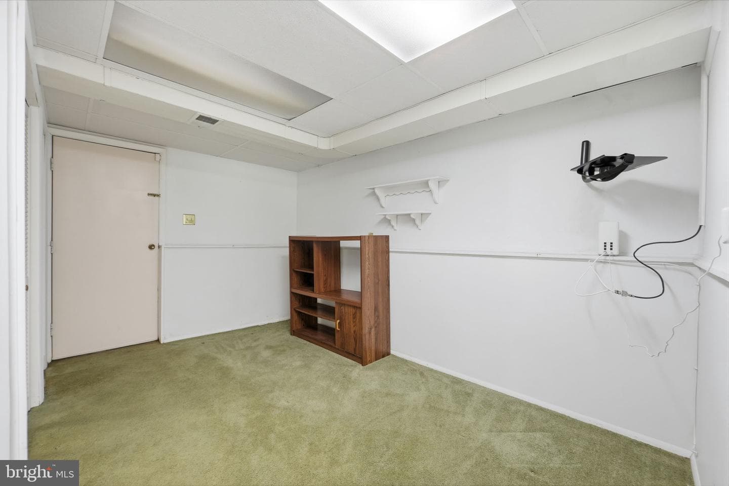 1034 Saint Pauls Drive photo 28