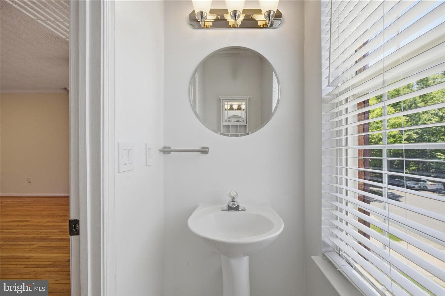 11544 Leland Place photo 9