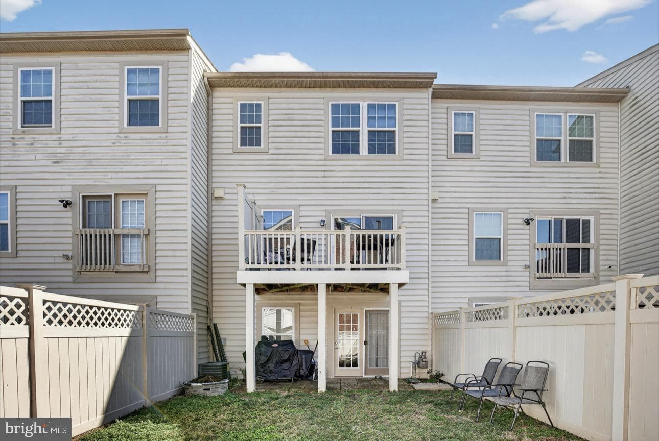 3252 Green Cove Place photo 4