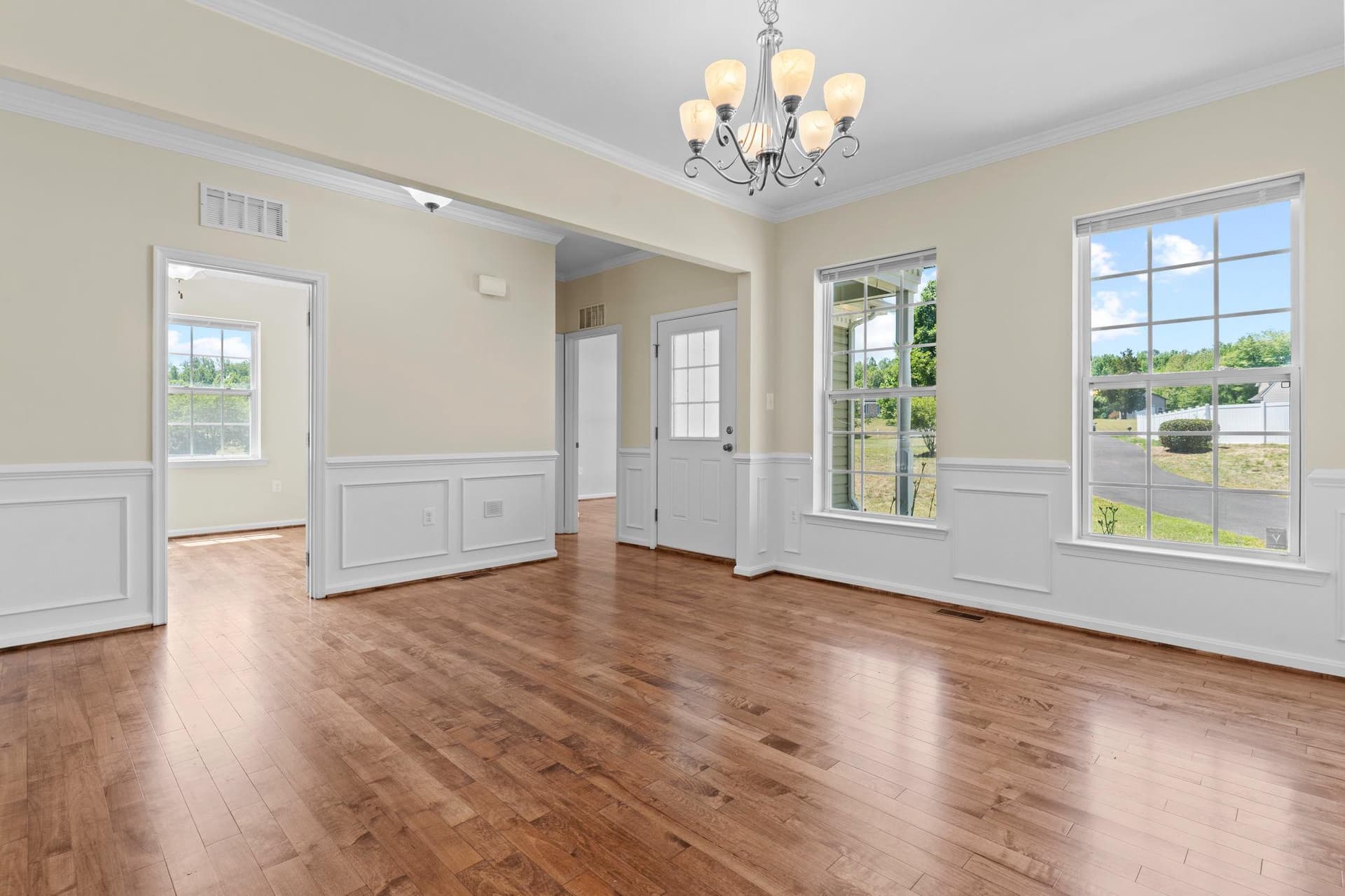 15820 Chalice Vine Court photo 3