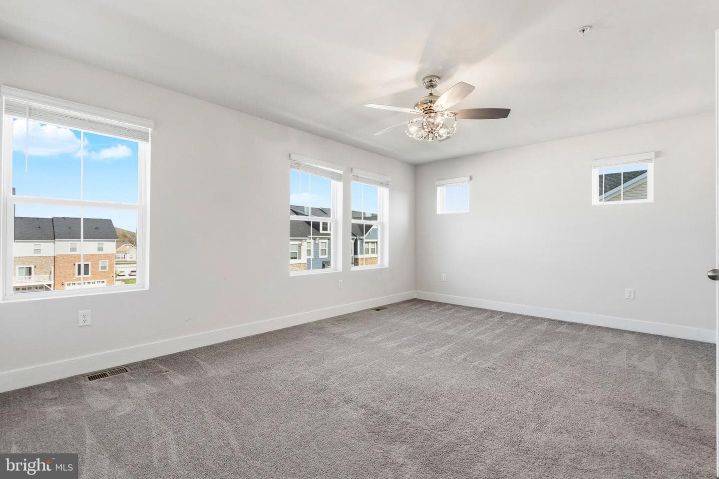 4149 Skipton Place photo 24