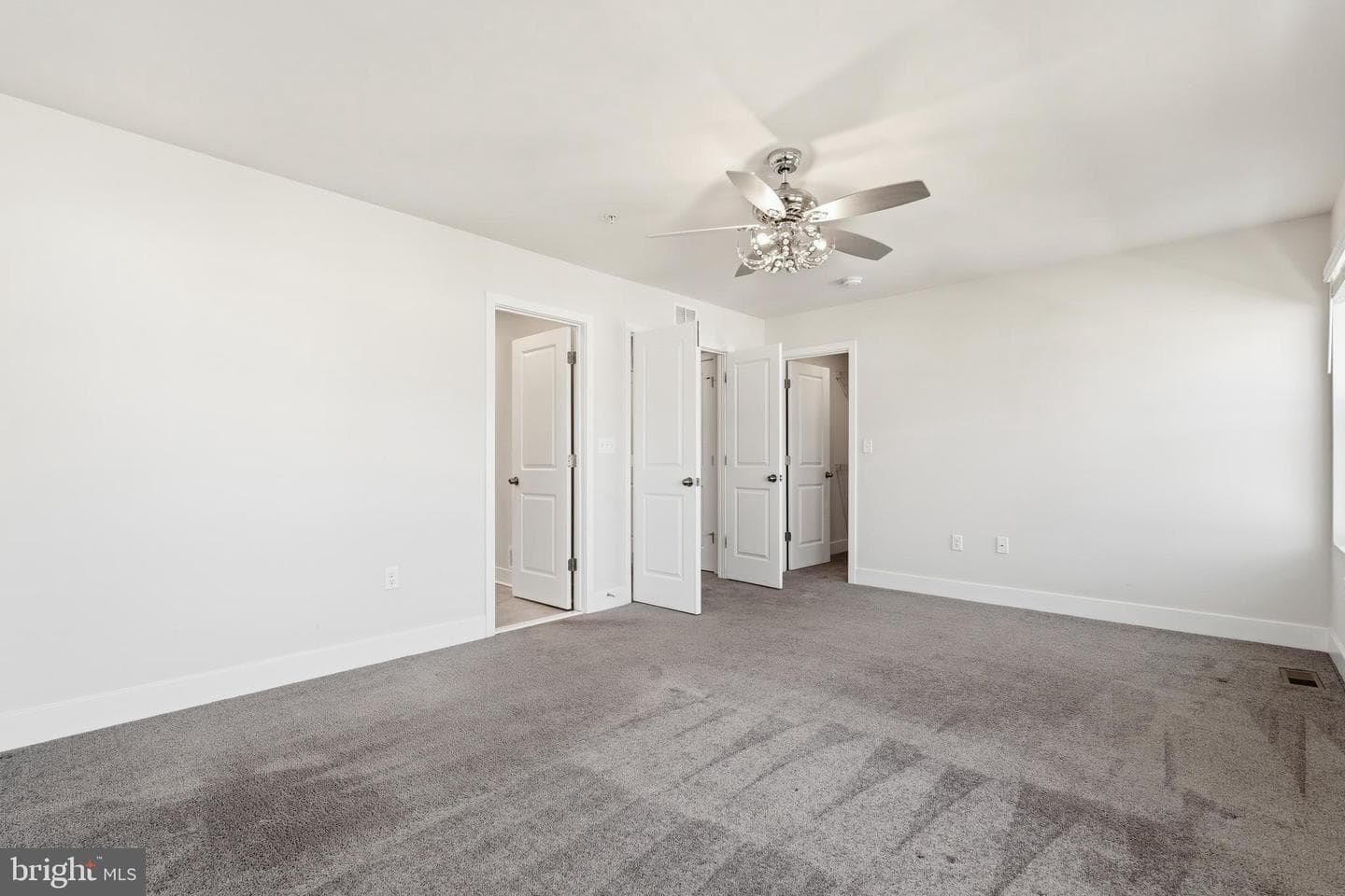 4149 Skipton Place photo 27
