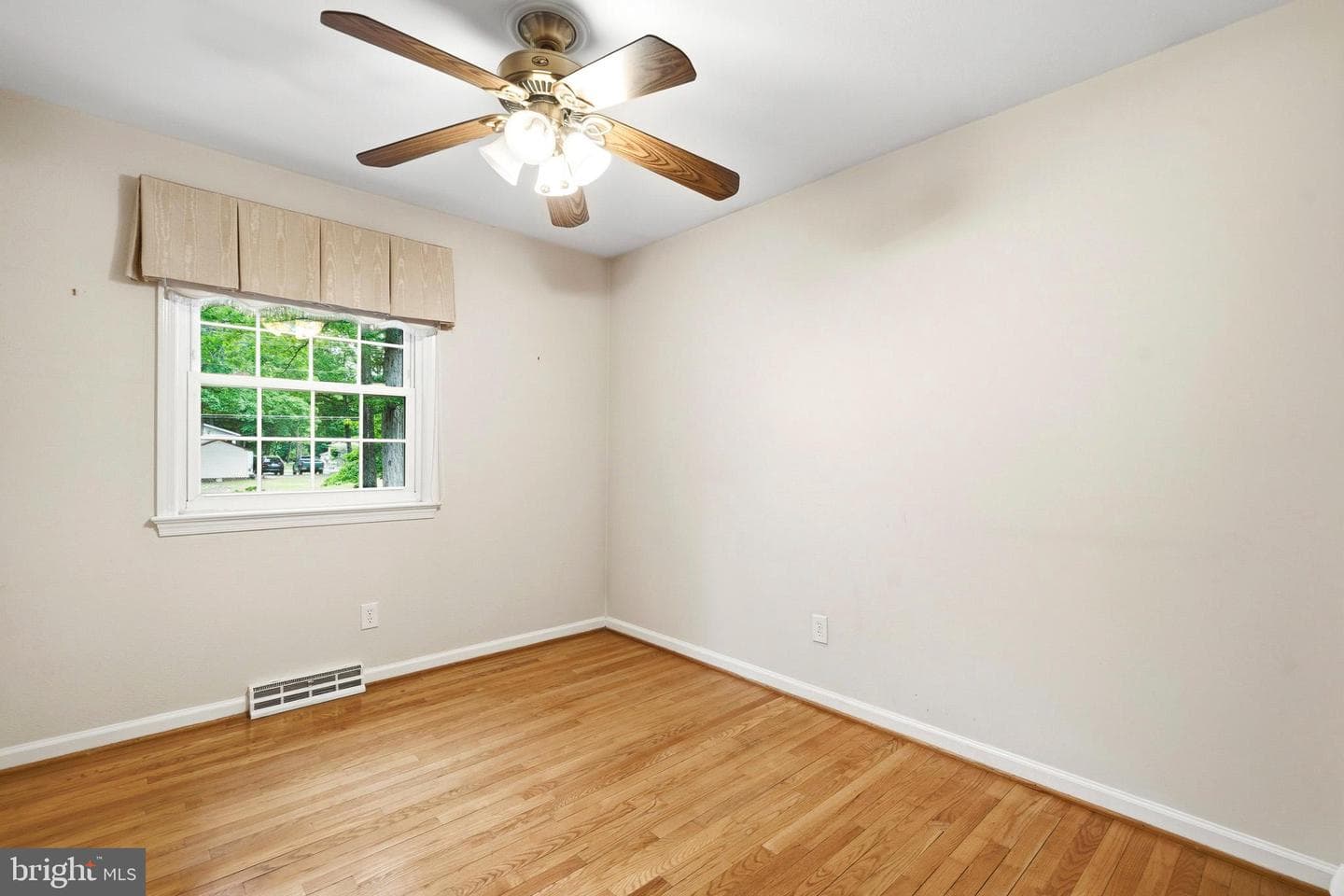 9618 Randall Drive photo 27