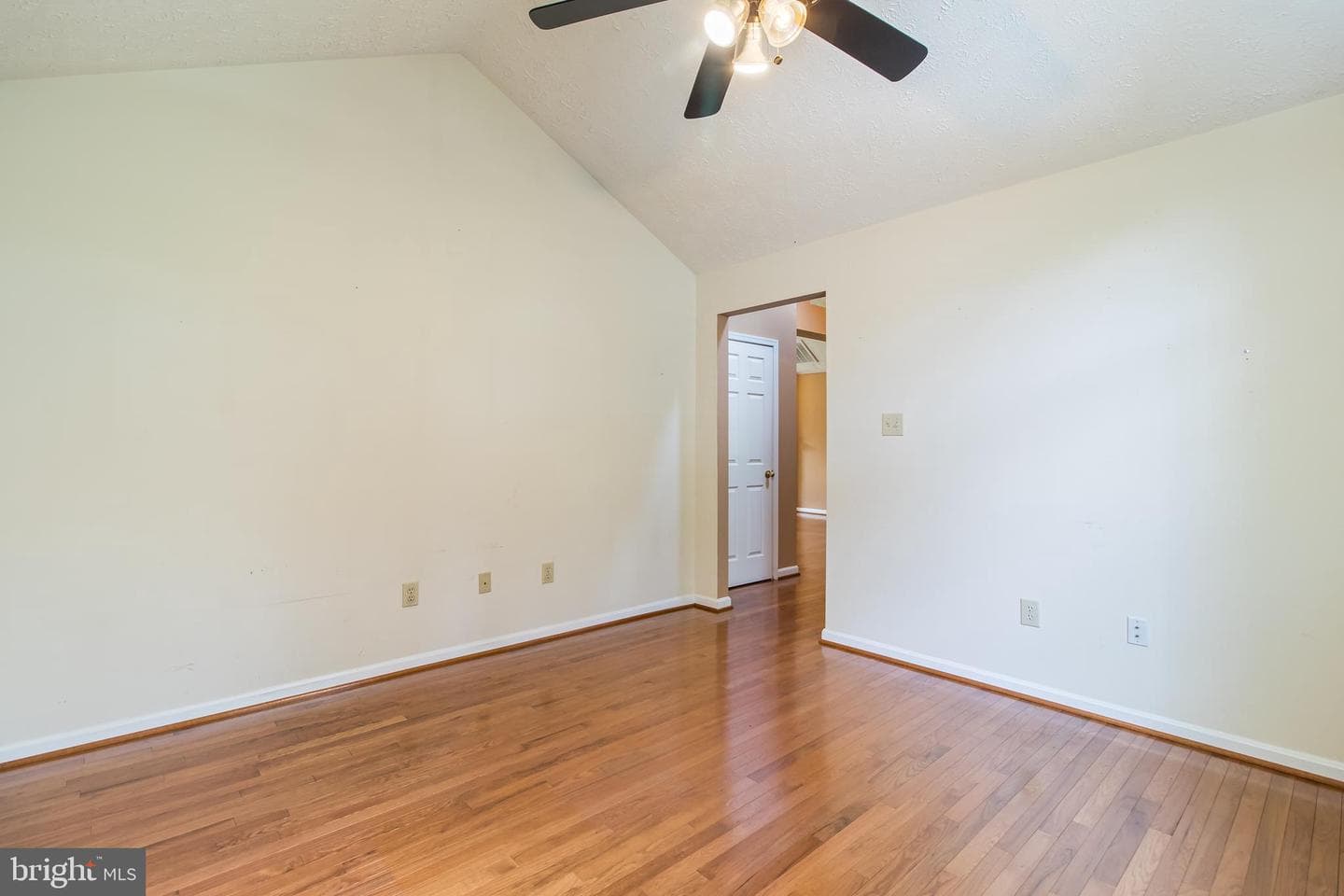 7790 Traeleigh Lane photo 29