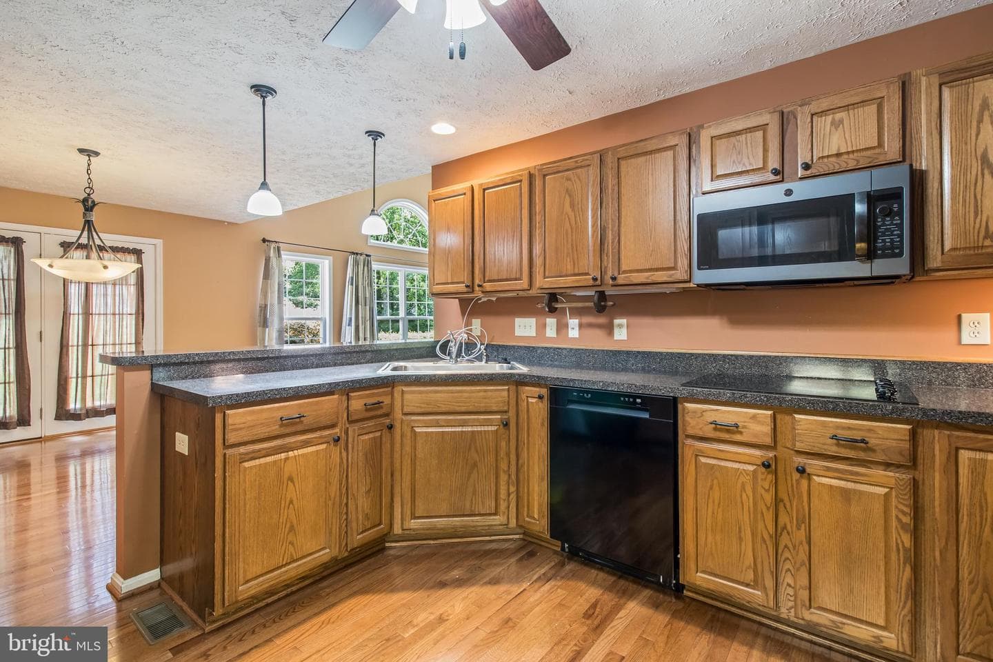 7790 Traeleigh Lane photo 41